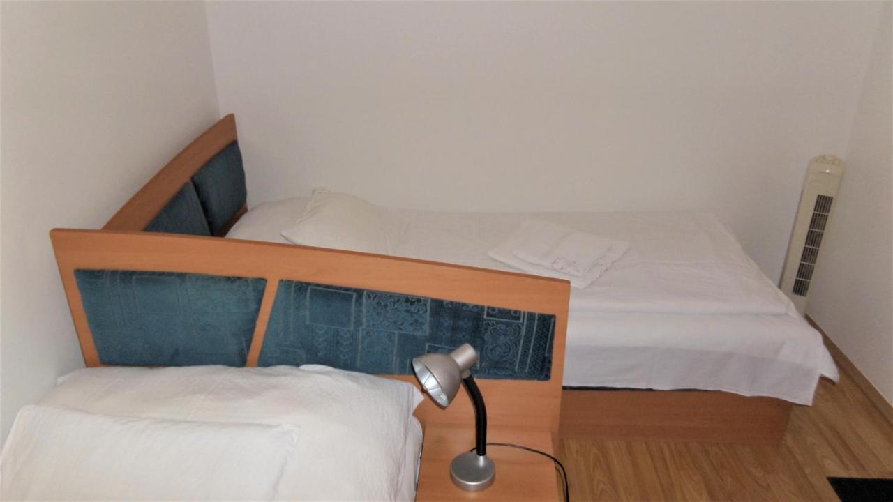 Silent Apartmanhaz Harkány Extérieur photo