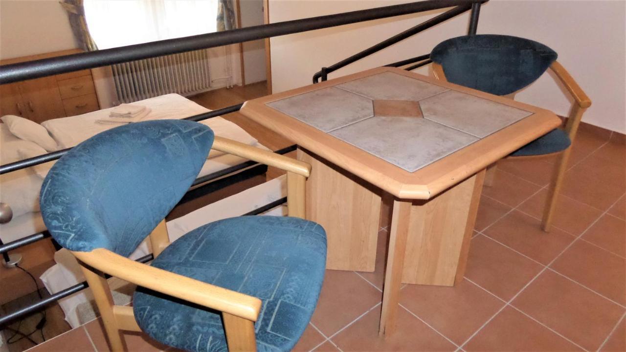 Silent Apartmanhaz Harkány Extérieur photo